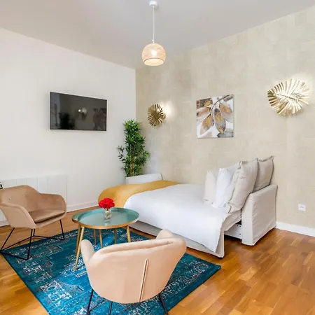 Merveil - Family - Champs Elysees - Monceau Apartment