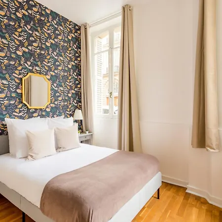 Merveil - Family - Champs Elysees - Monceau Apartment Paris